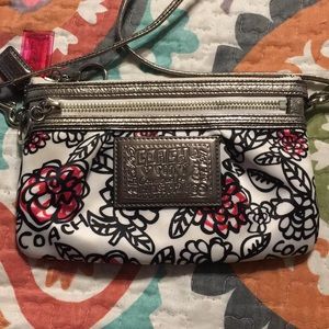 Coach Poppy Crossbody